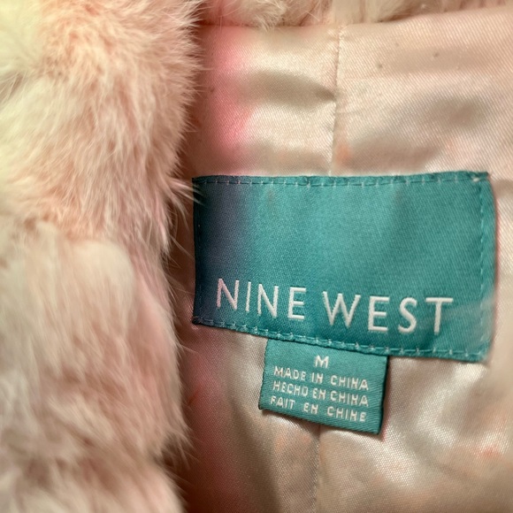 White 100% Rabbit women’s coat. Wore only twice! - Picture 3 of 6